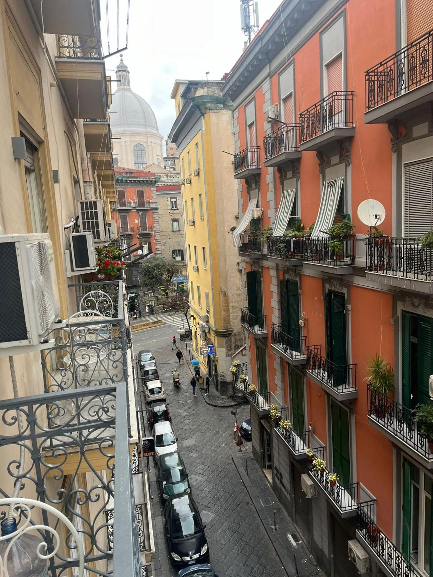 La Canzonetta Affittacamere Naples Exterior photo